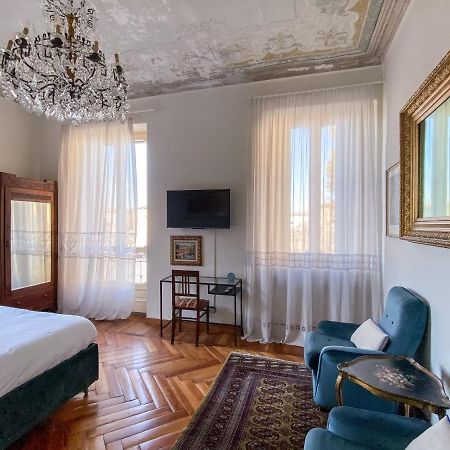 L'Angolo Di Casa Verrua Turin Extérieur photo