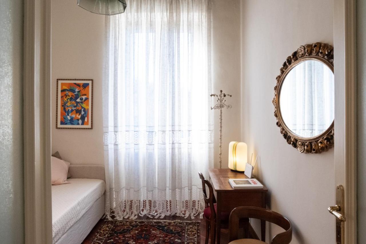 L'Angolo Di Casa Verrua Turin Extérieur photo