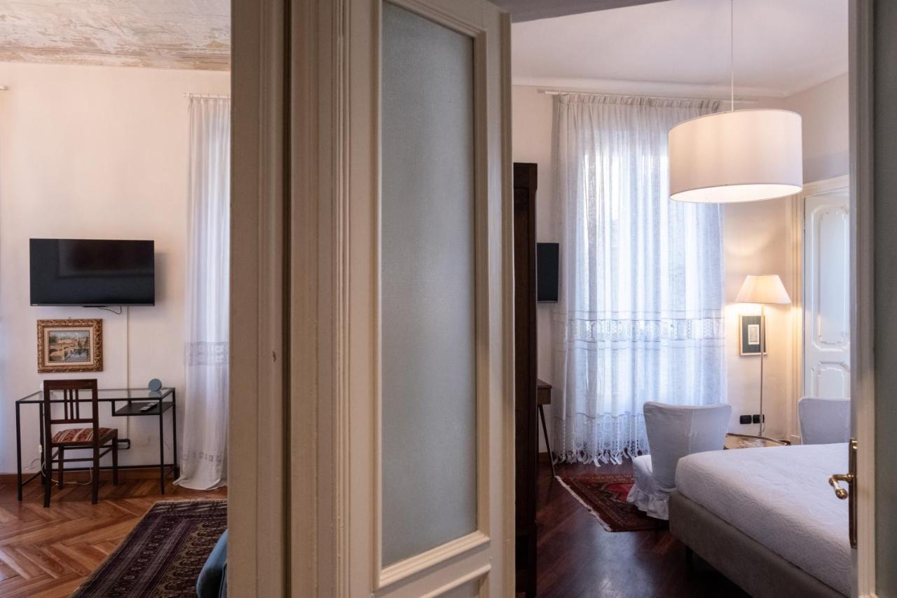 L'Angolo Di Casa Verrua Turin Extérieur photo